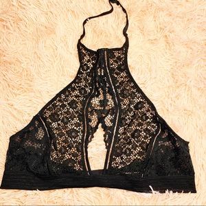 VICTORIA SECRET BRALETTE